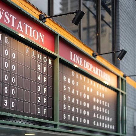 W Station Hostel Osaka Exterior foto